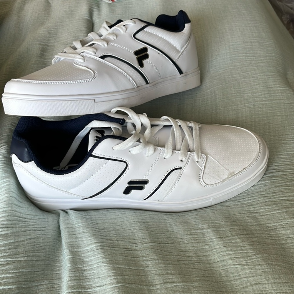 NWOT | Fila Sneakers- Men's Size 12 - Picture 2 of 7